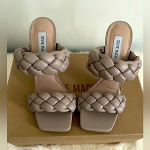 Steve Madden Kenley Woven Heeled Sandals - Taupe - NWT size 7.5